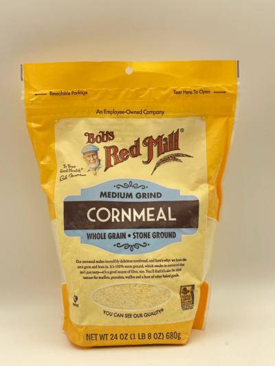 BOB'S RED MILL MEDIUM GRIND CORNMEAL 680g